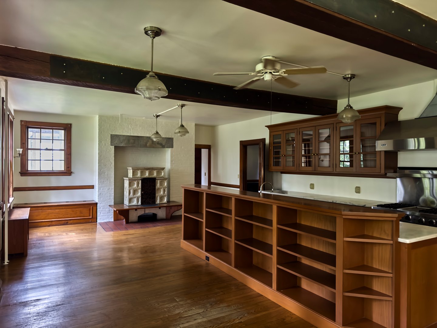 319 Under Mountain Rd Photo 18