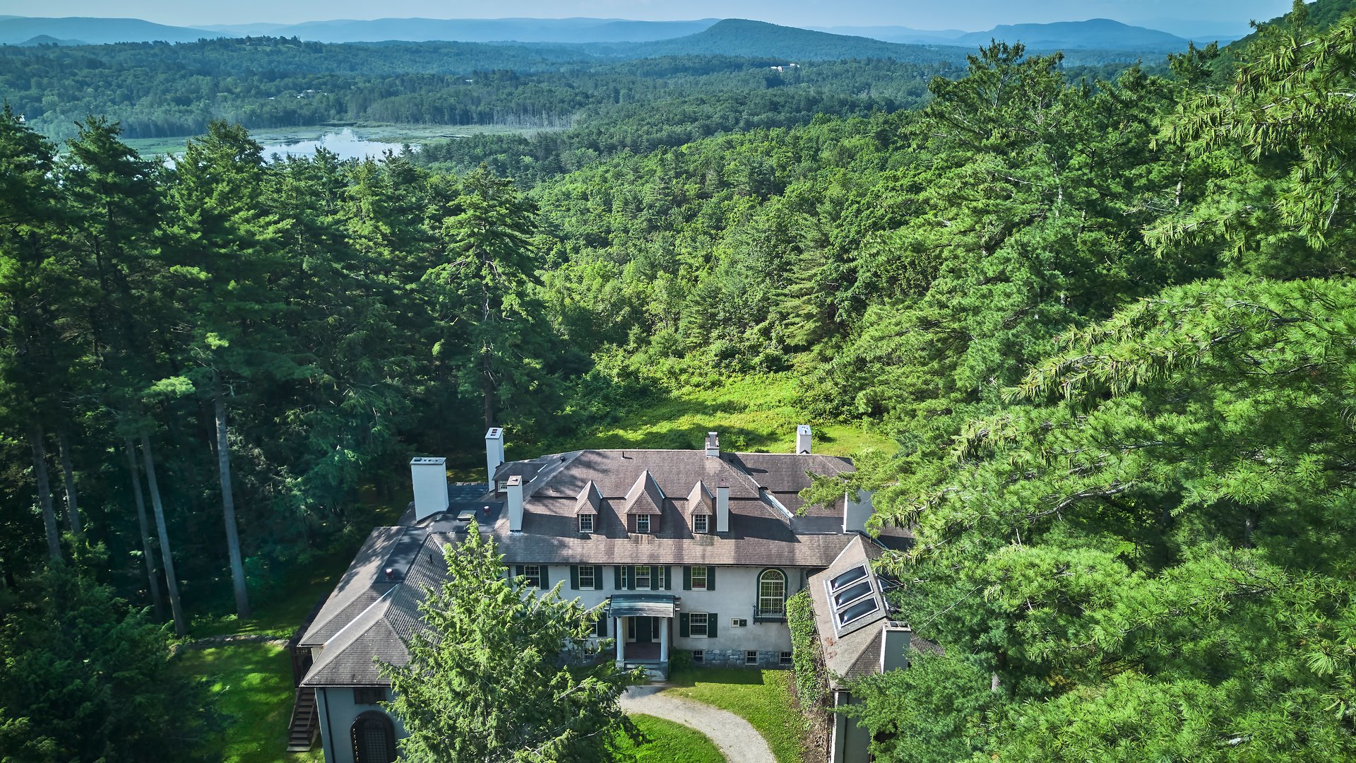 319 Under Mountain Rd Photo 27