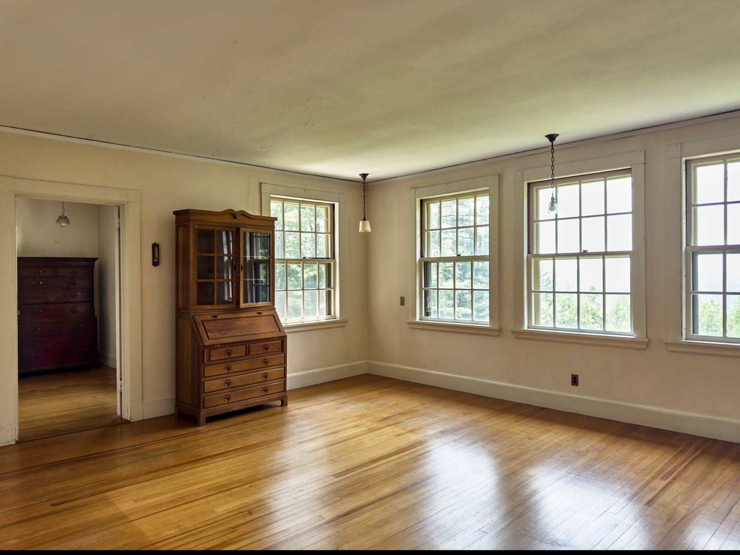 319 Under Mountain Rd Photo 36