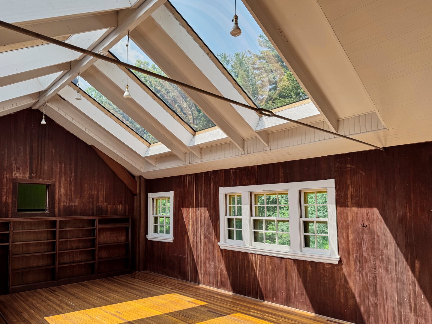 319 Under Mountain Rd Photo 43