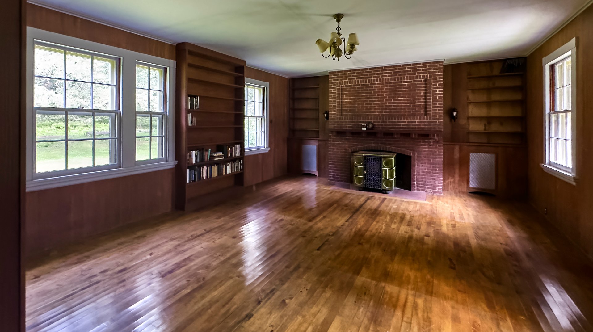 319 Under Mountain Rd Photo 44