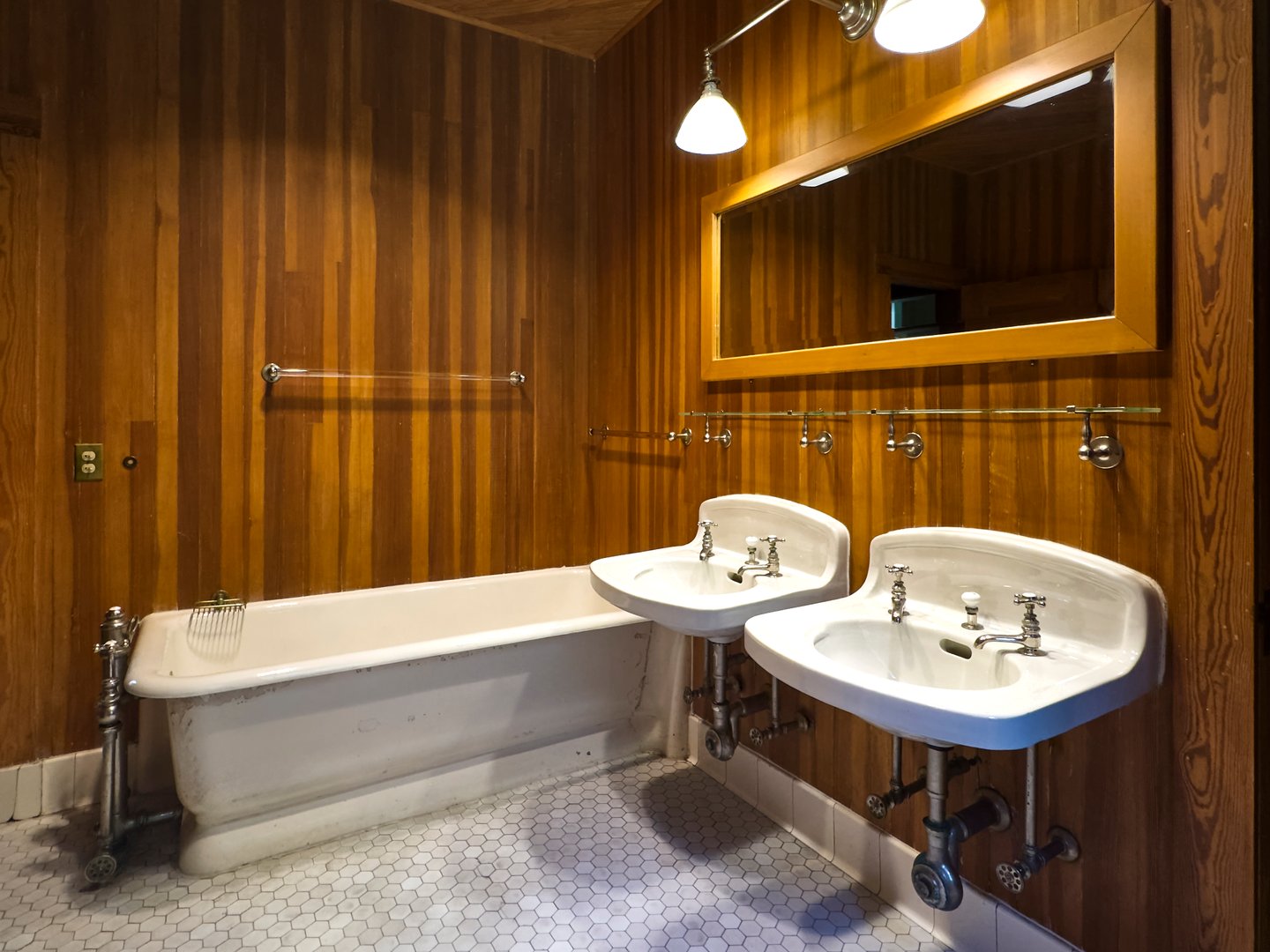 319 Under Mountain Rd Photo 46