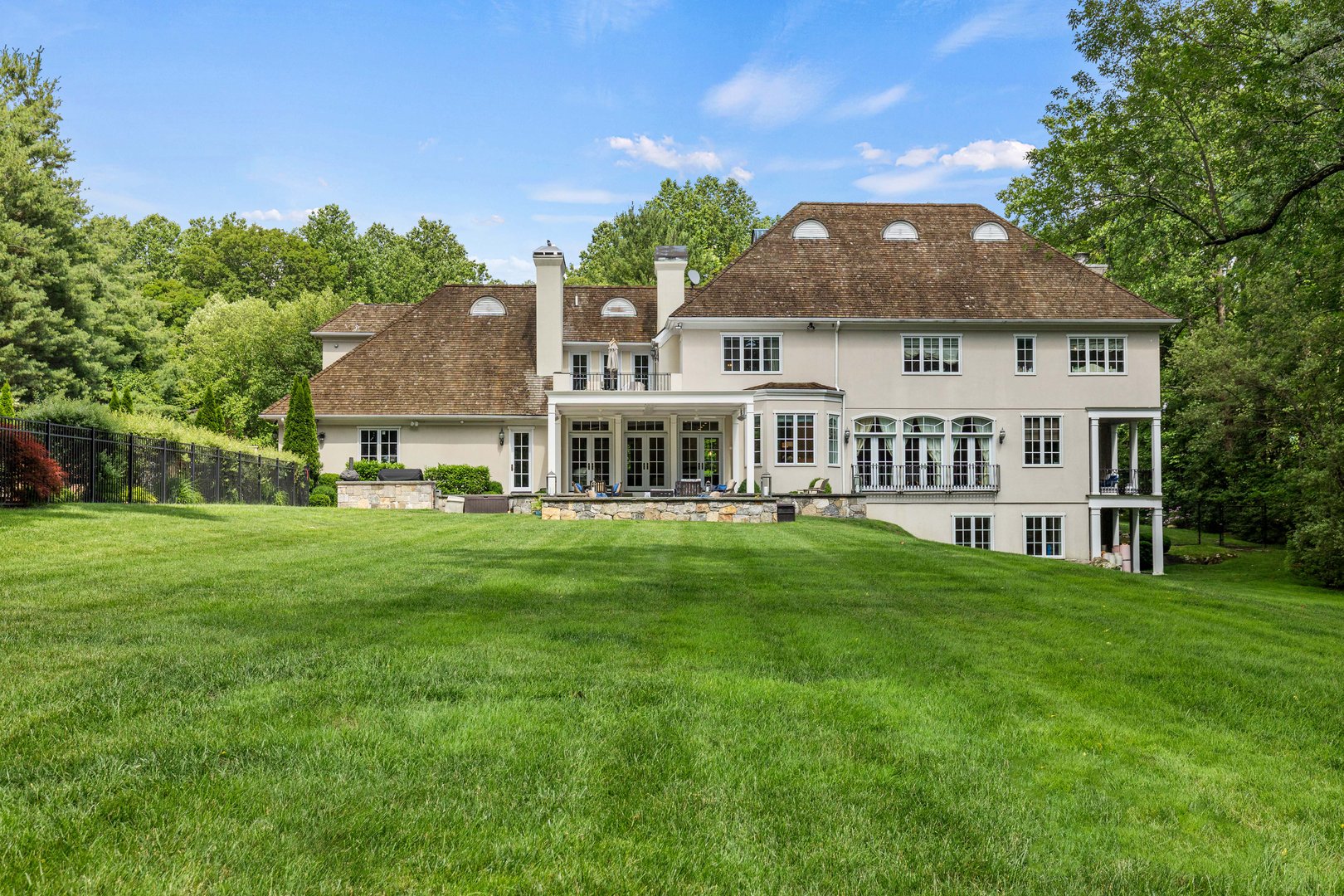 4220 Purchase Street Photo 31