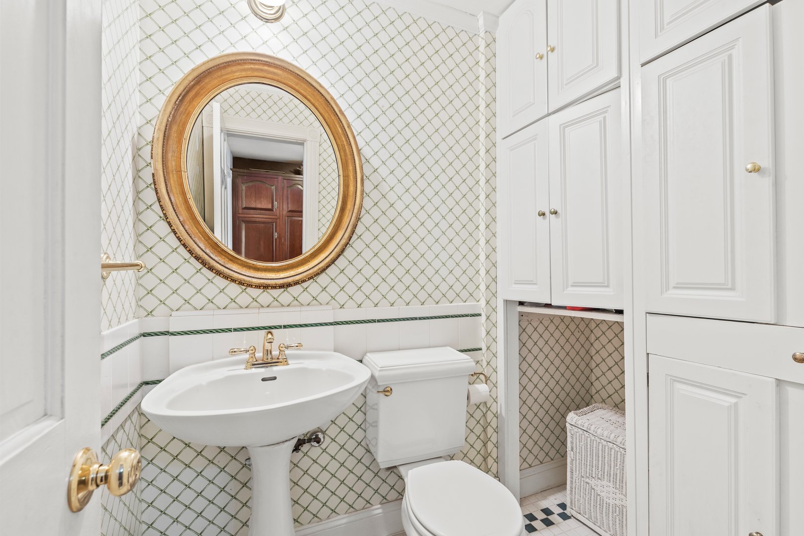 655 North Street Photo 14