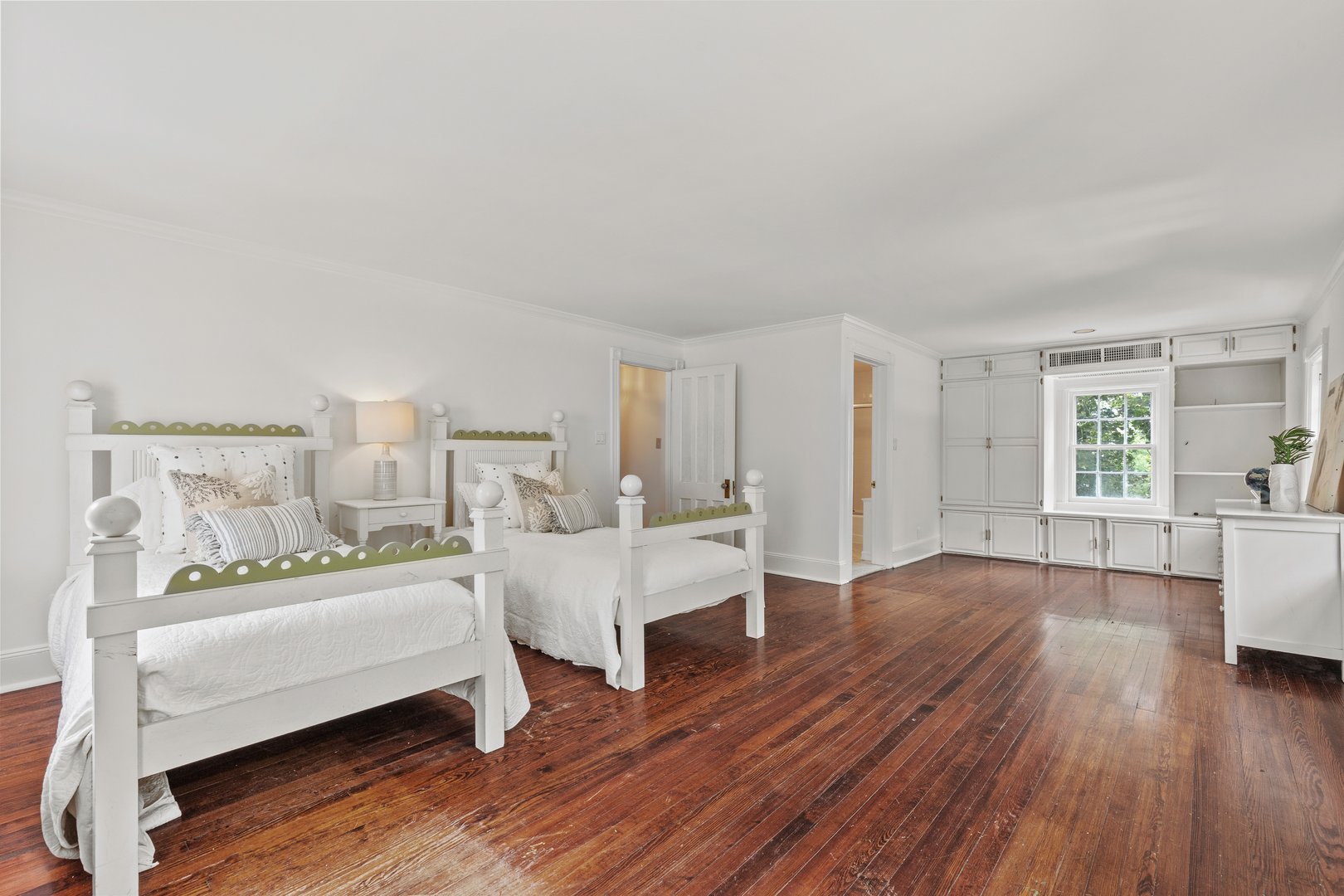 655 North Street Photo 23