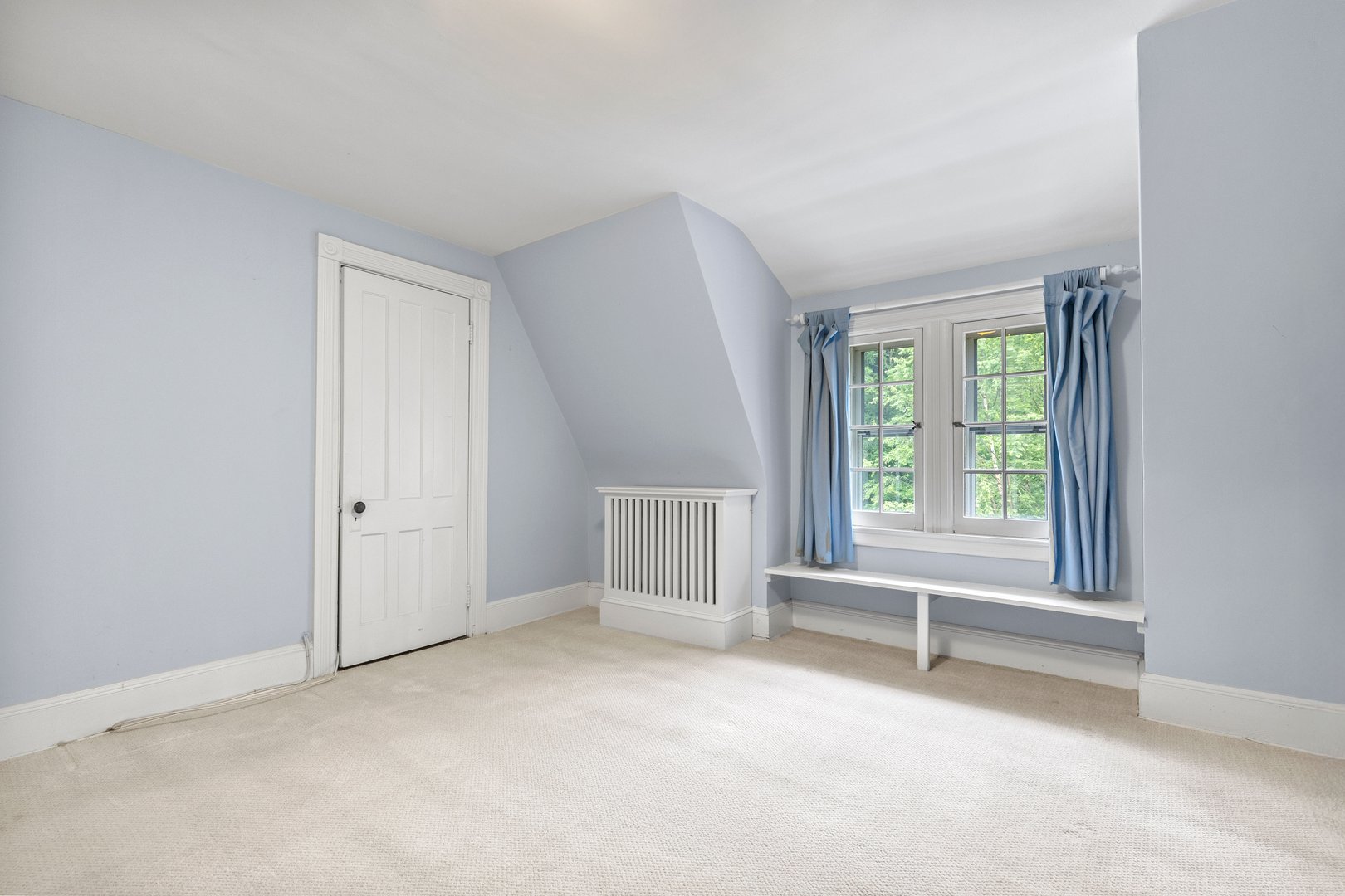 655 North Street Photo 28