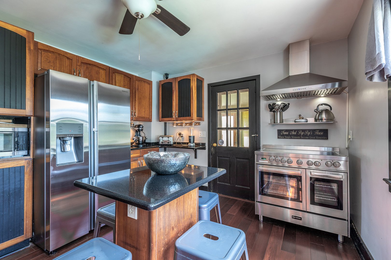 14 Cook Street Photo 4