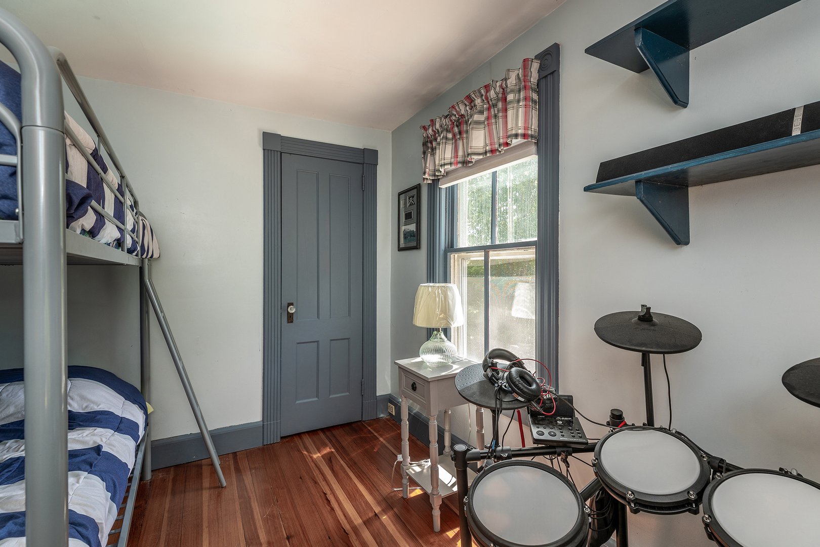 14 Cook Street Photo 16