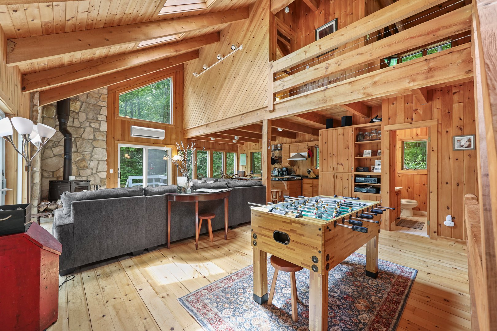 112 Silver St Photo 29