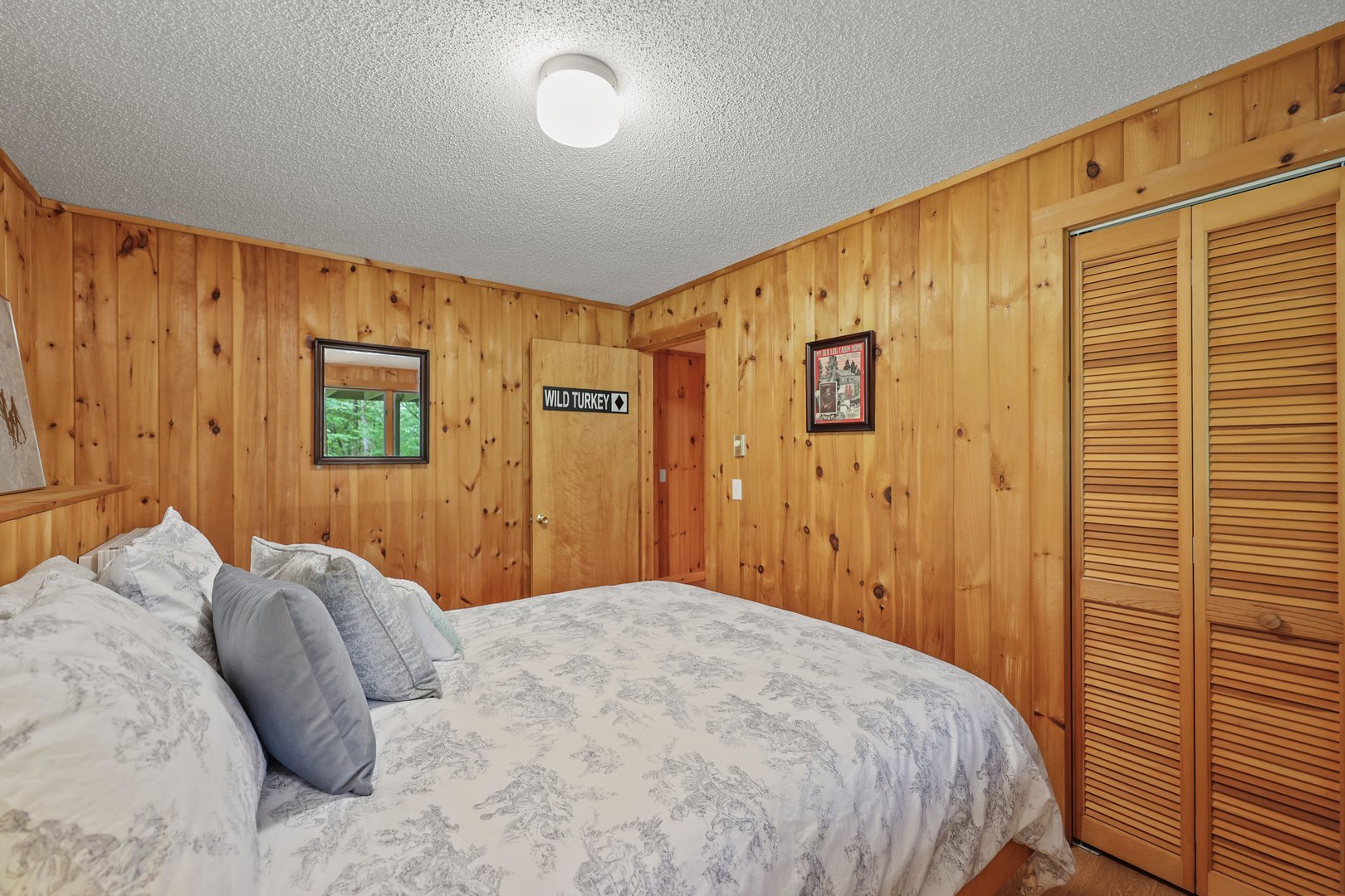 112 Silver St Photo 50