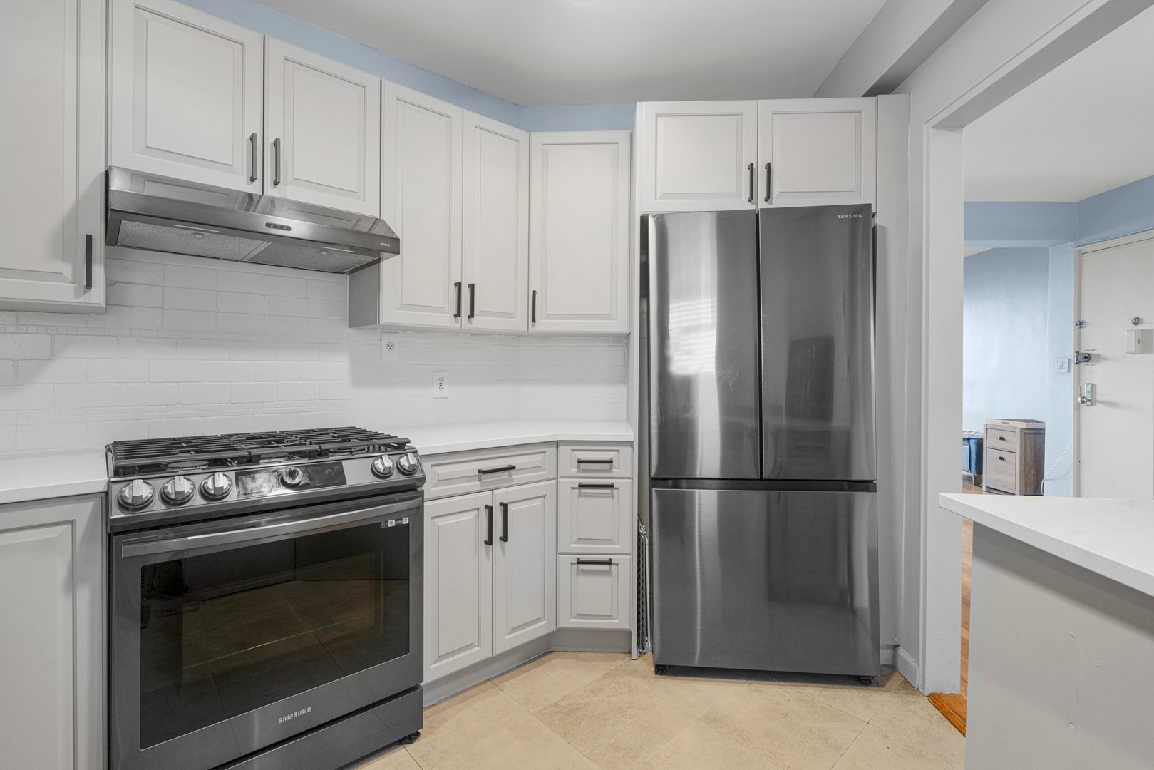 325 King Street  #4D Photo 4