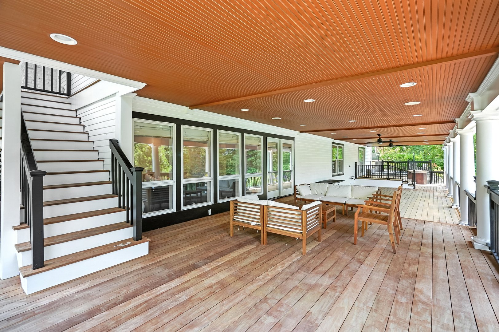 6 Eaton Lane Photo 28