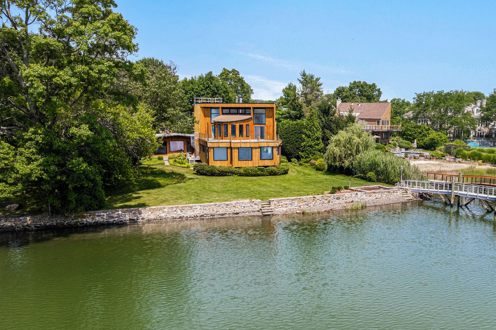 1160 Greacen Point Road Photo 5