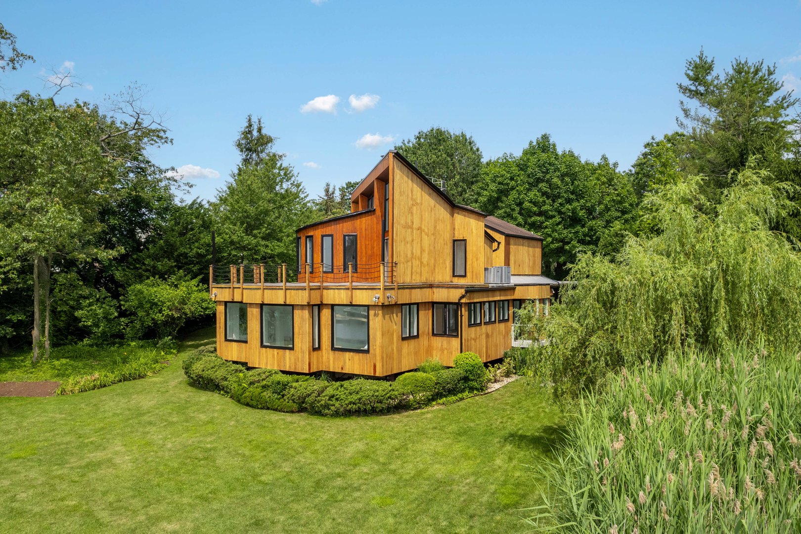 1160 Greacen Point Road Photo 7