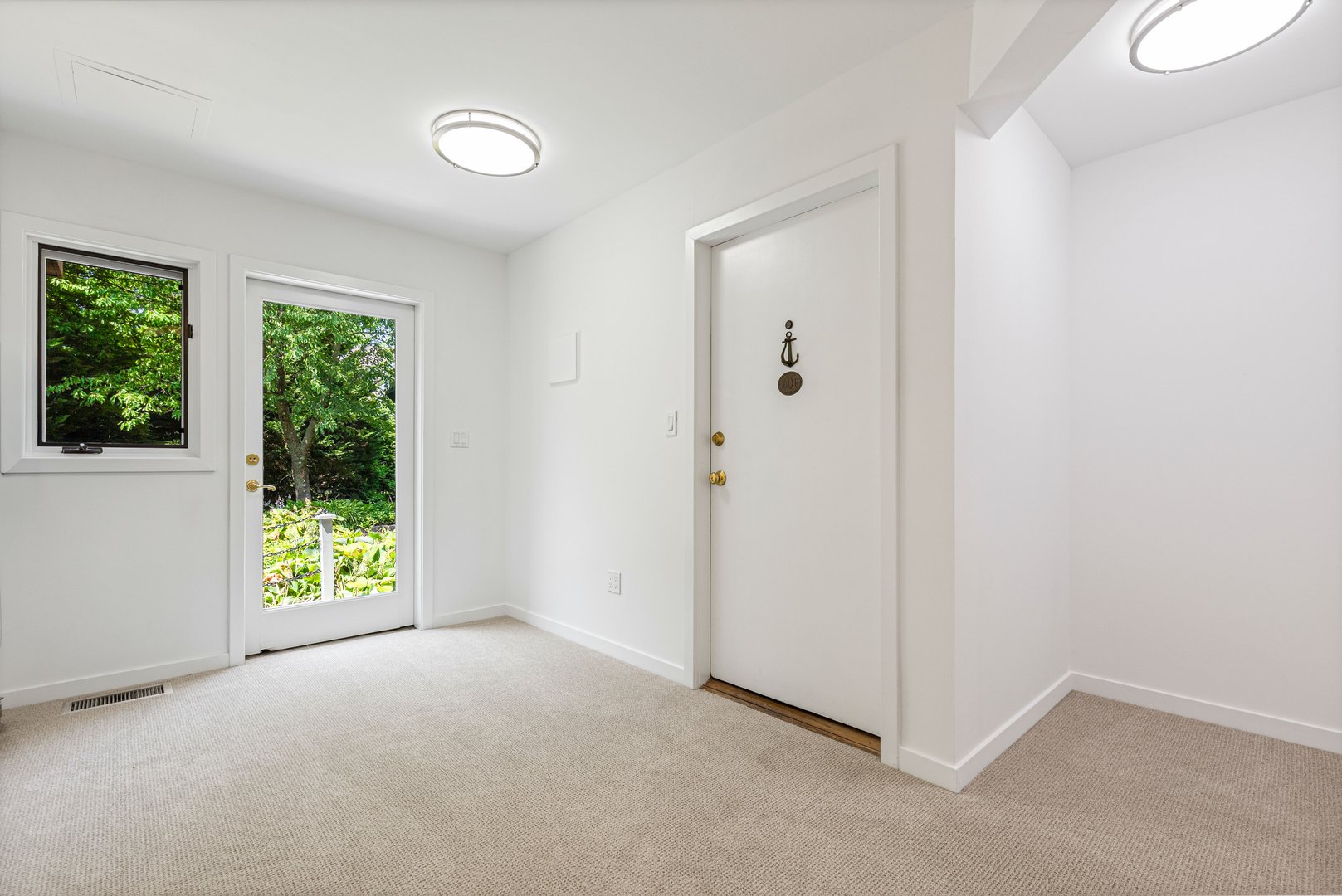 1160 Greacen Point Road Photo 25