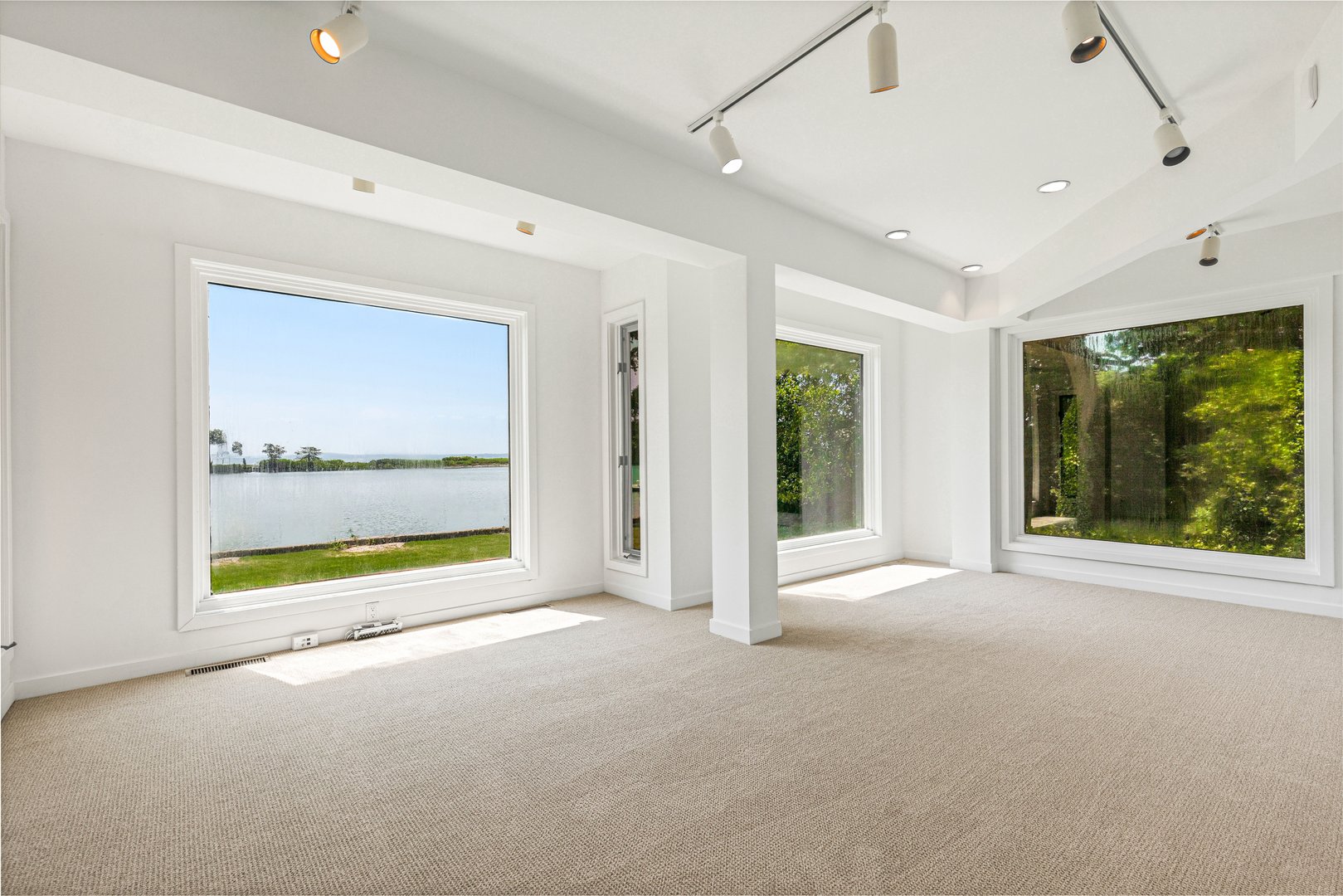 1160 Greacen Point Road Photo 26