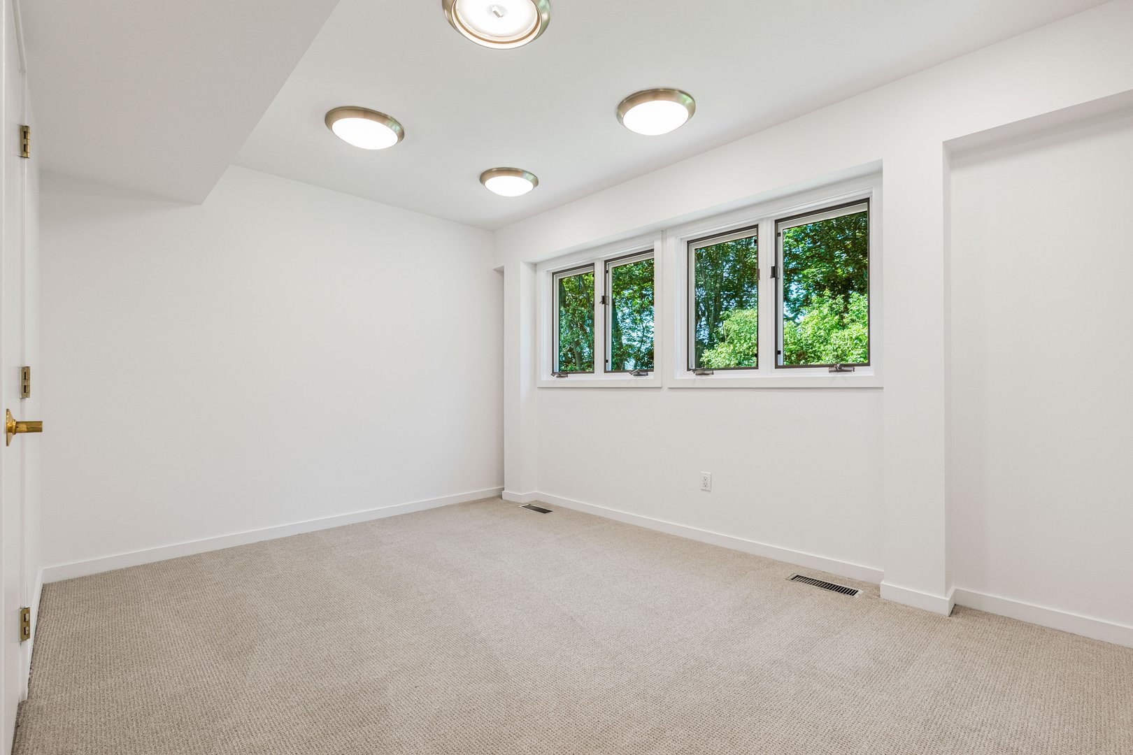 1160 Greacen Point Road Photo 31