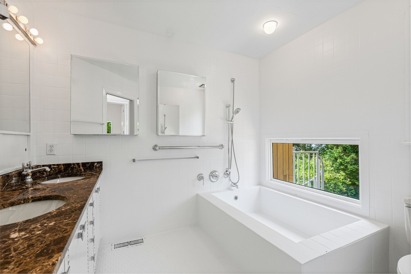 1160 Greacen Point Road Photo 36