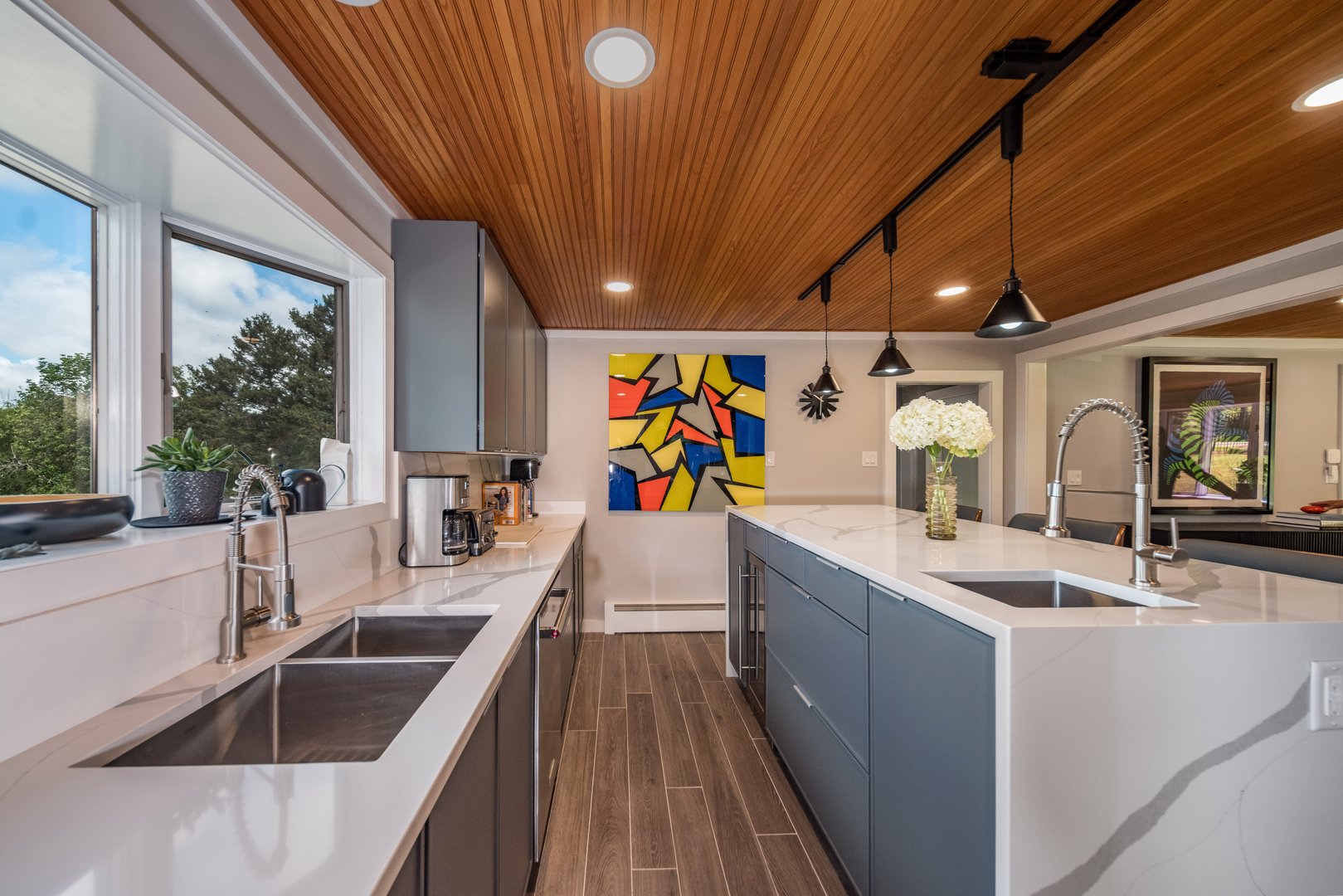 55 Bogel Road Photo 7