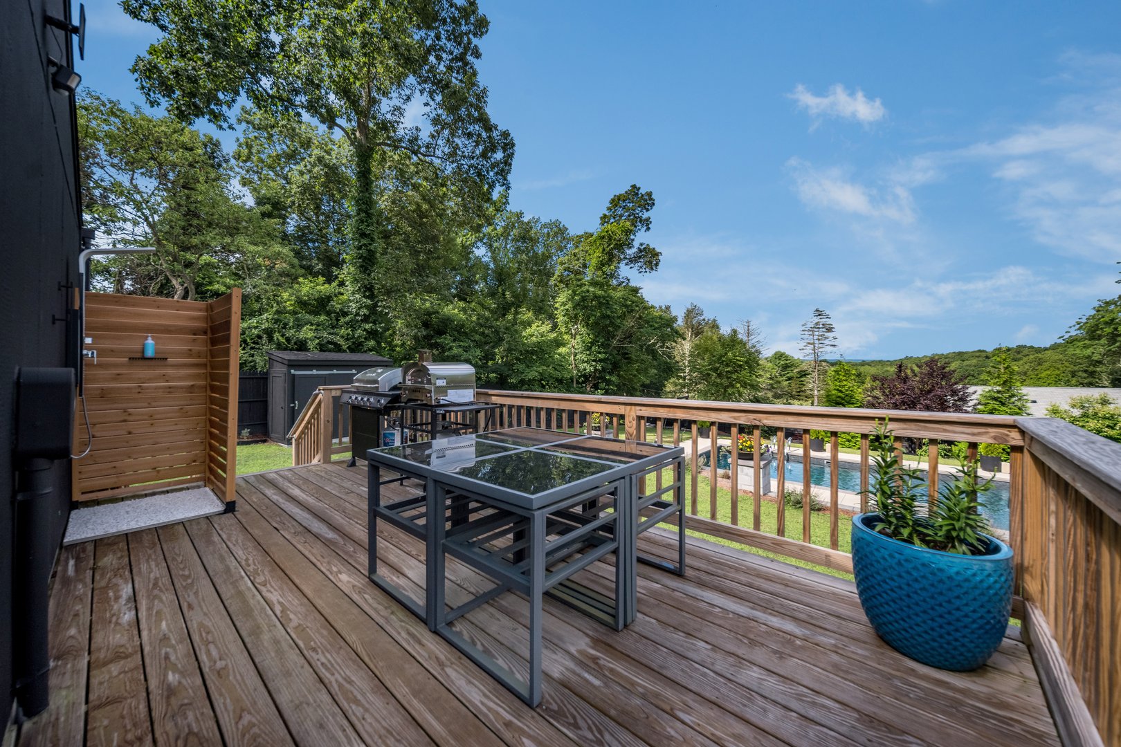 55 Bogel Road Photo 36