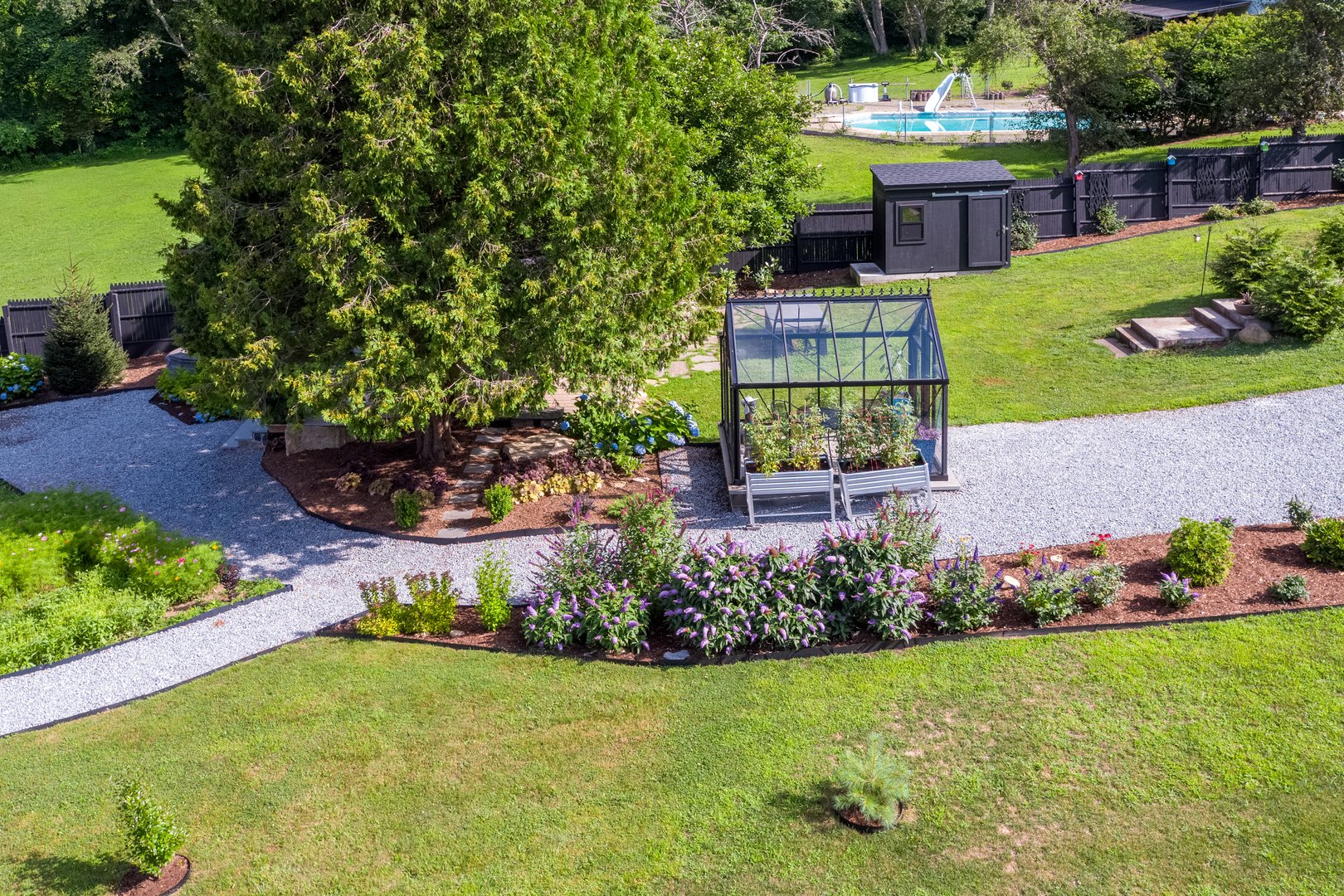 55 Bogel Road Photo 25