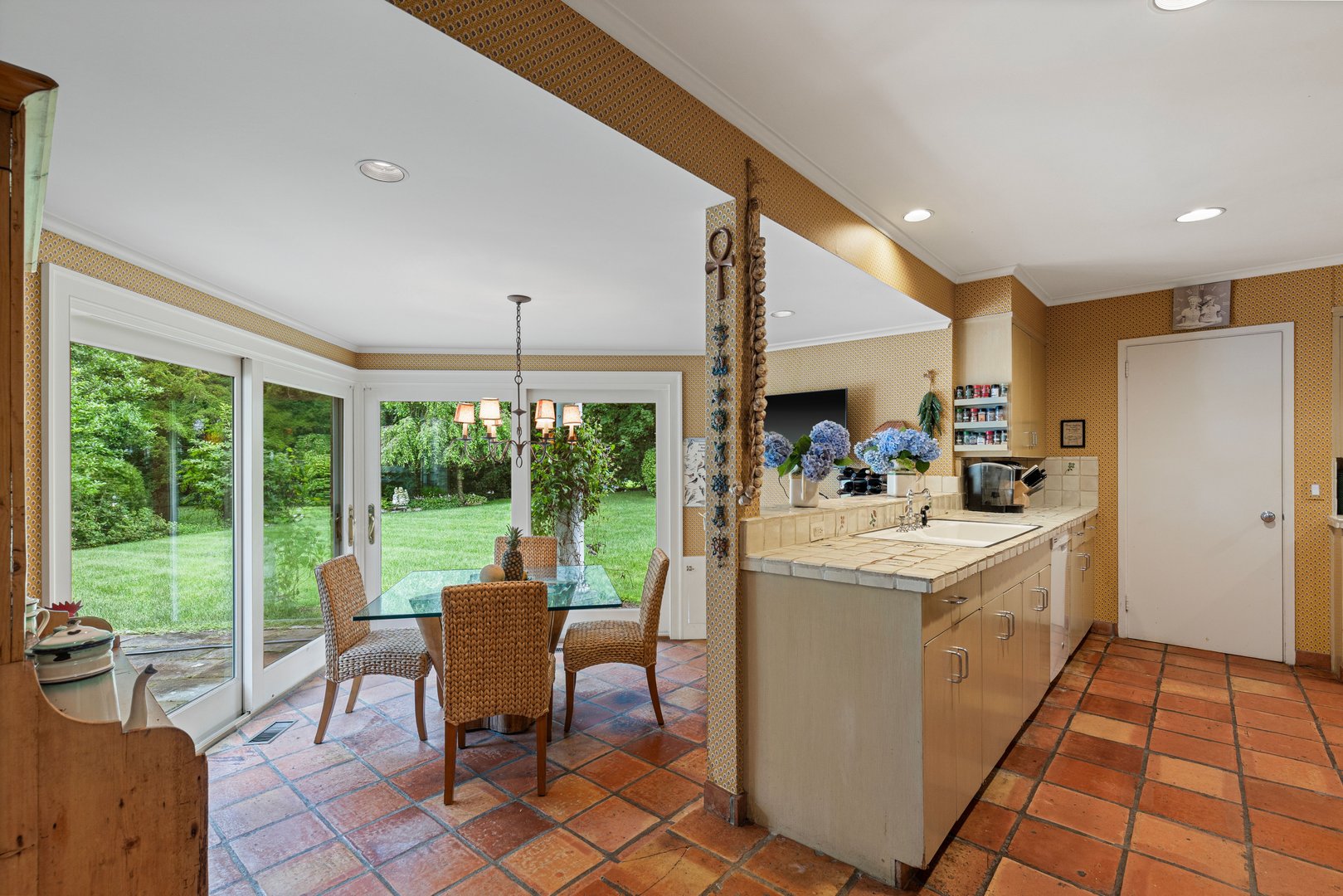 51 Park Road Photo 12