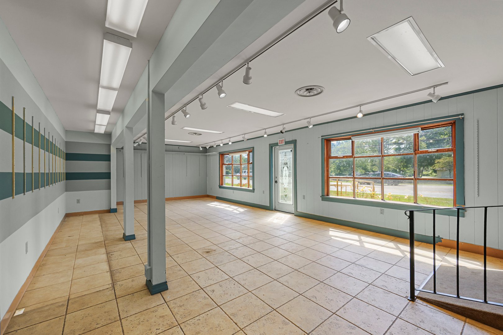 260 Stockbridge Rd Photo 13