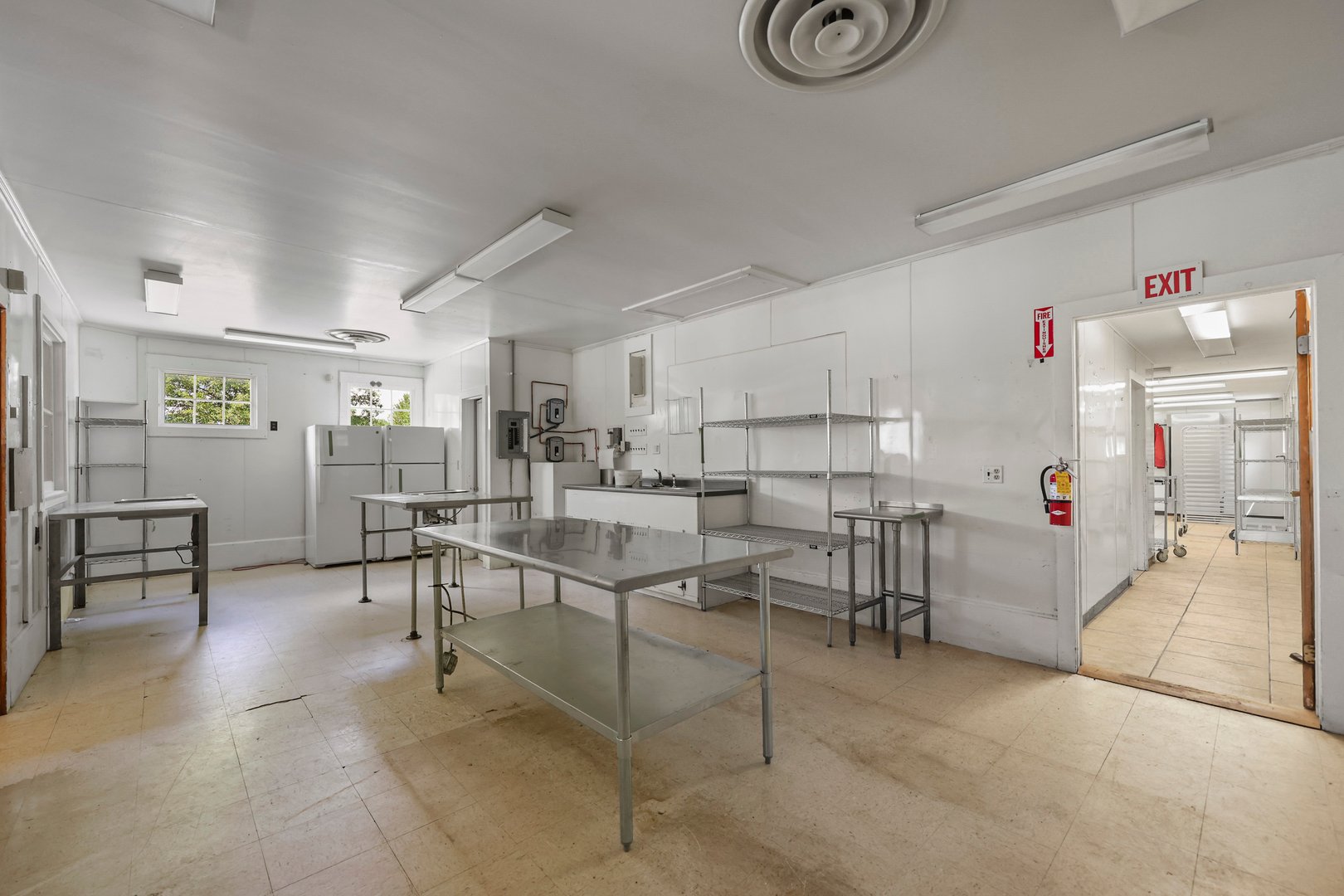 260 Stockbridge Rd Photo 17