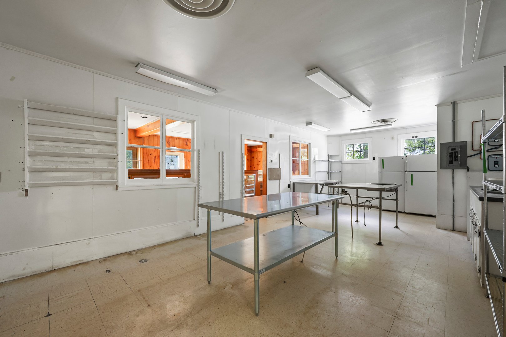 260 Stockbridge Rd Photo 18