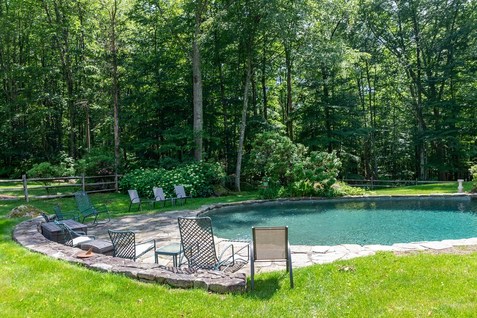 40 Camps Flat Road Photo 6