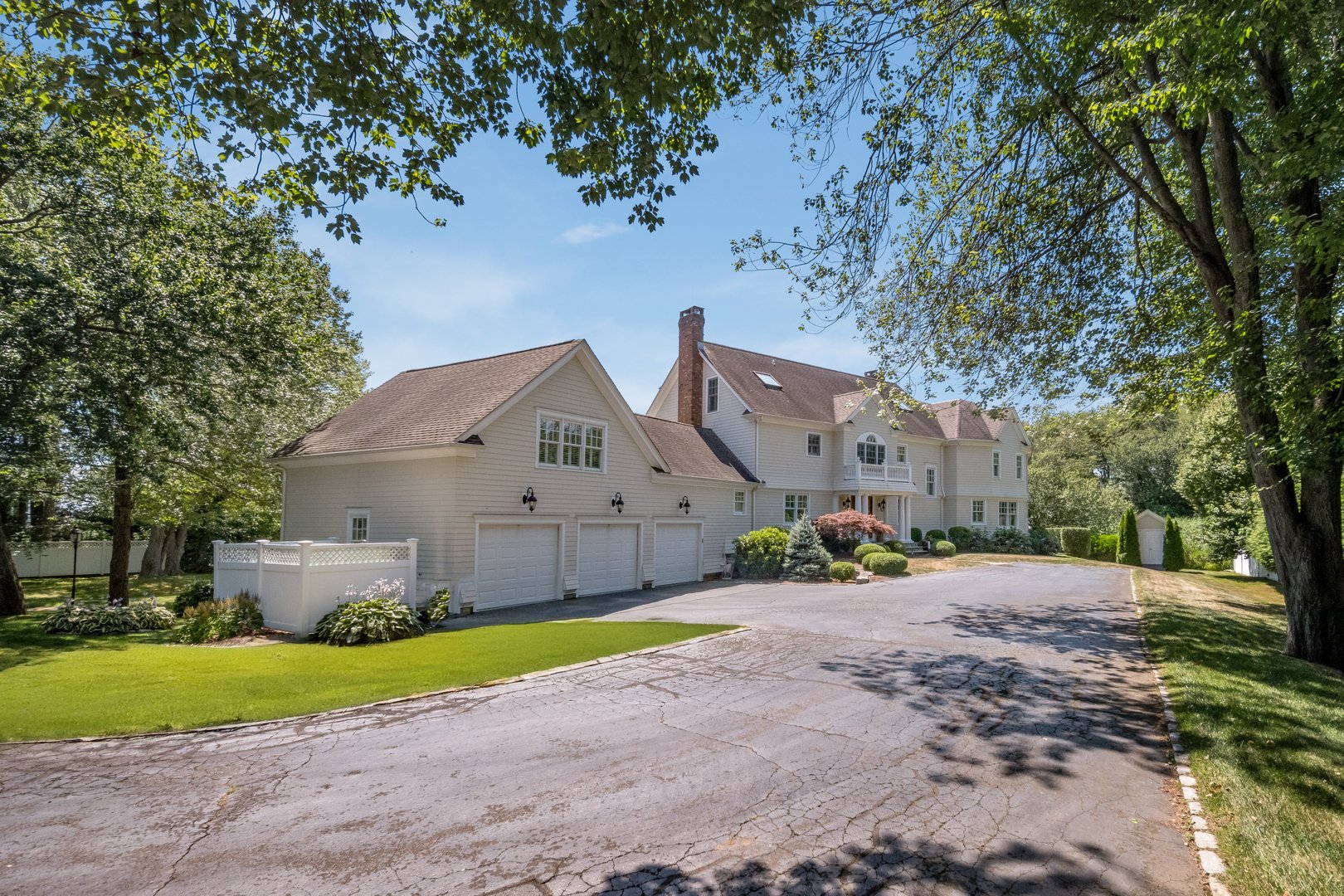 10 Middle Beach Road West Photo 4