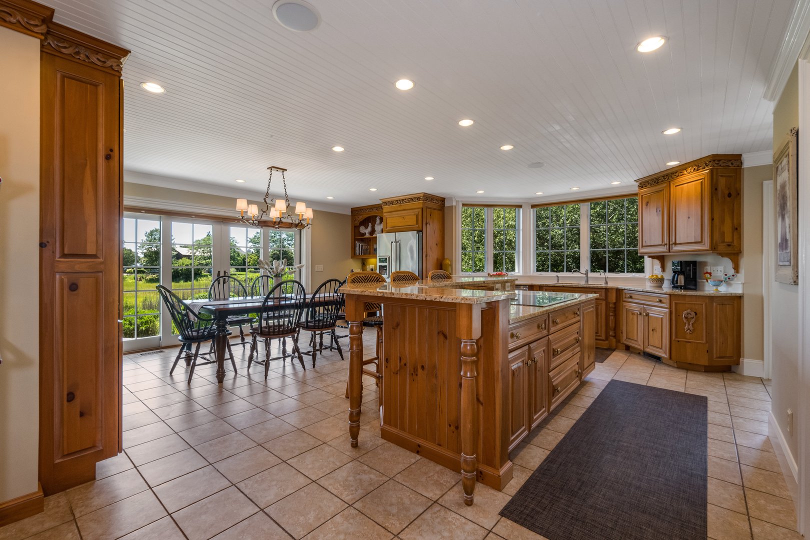 10 Middle Beach Road West Photo 7