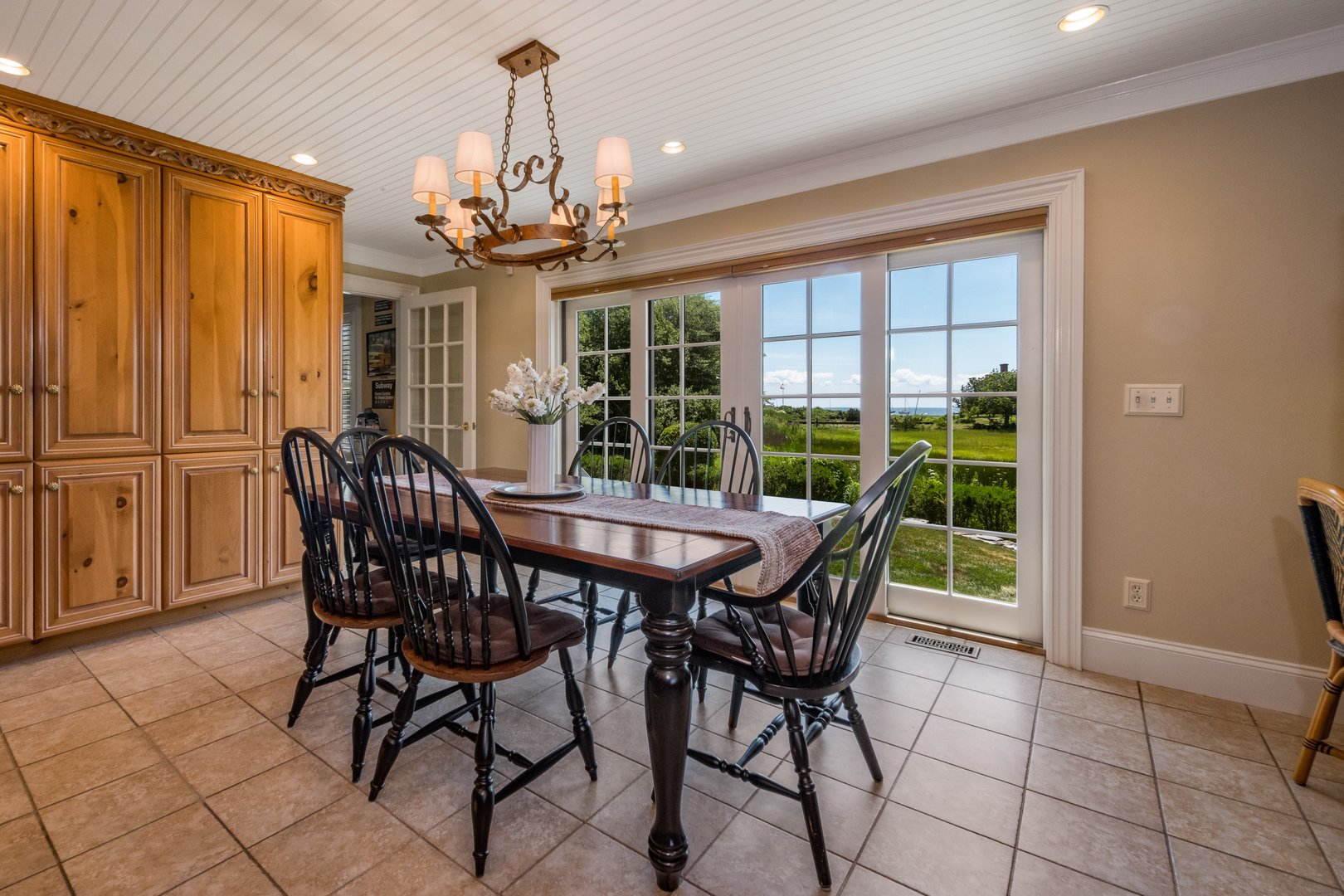 10 Middle Beach Road West Photo 8