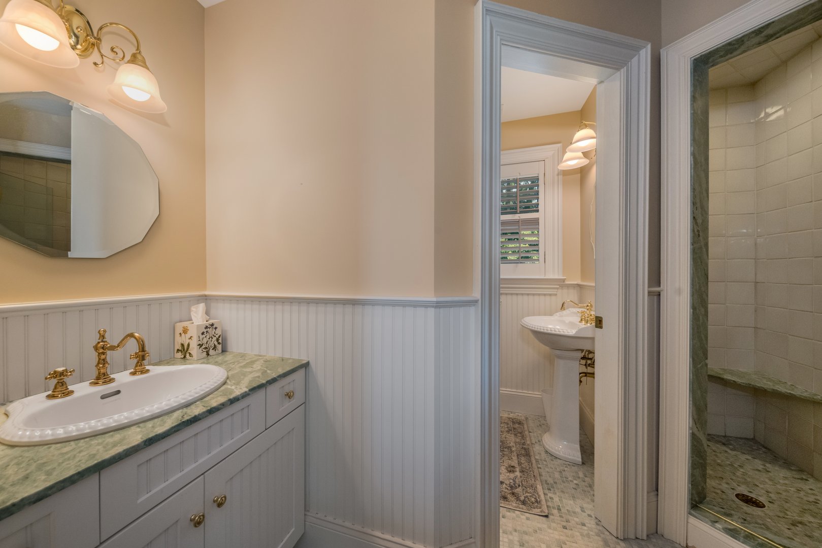 10 Middle Beach Road West Photo 24