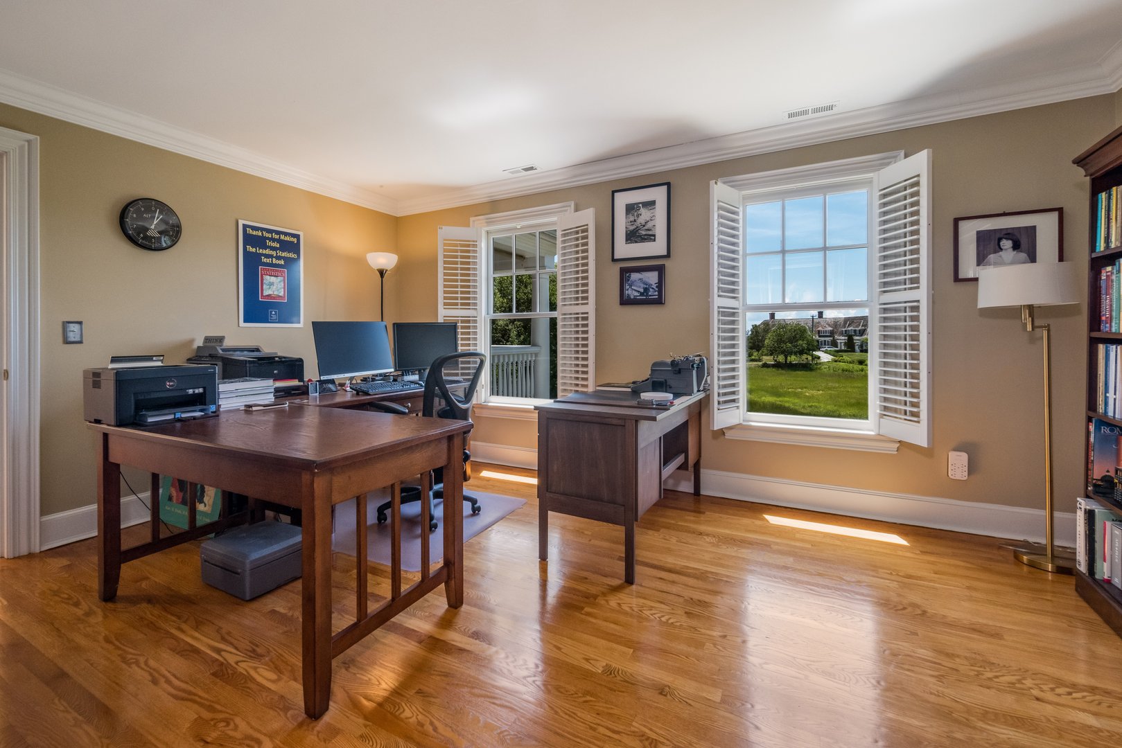 10 Middle Beach Road West Photo 27