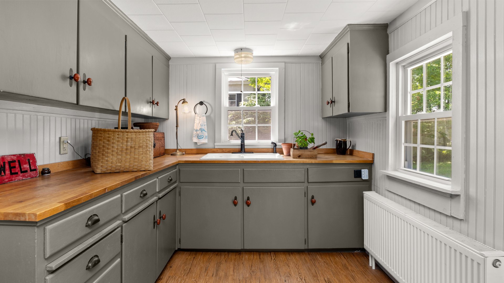 533 Shaker Museum Road Photo 13