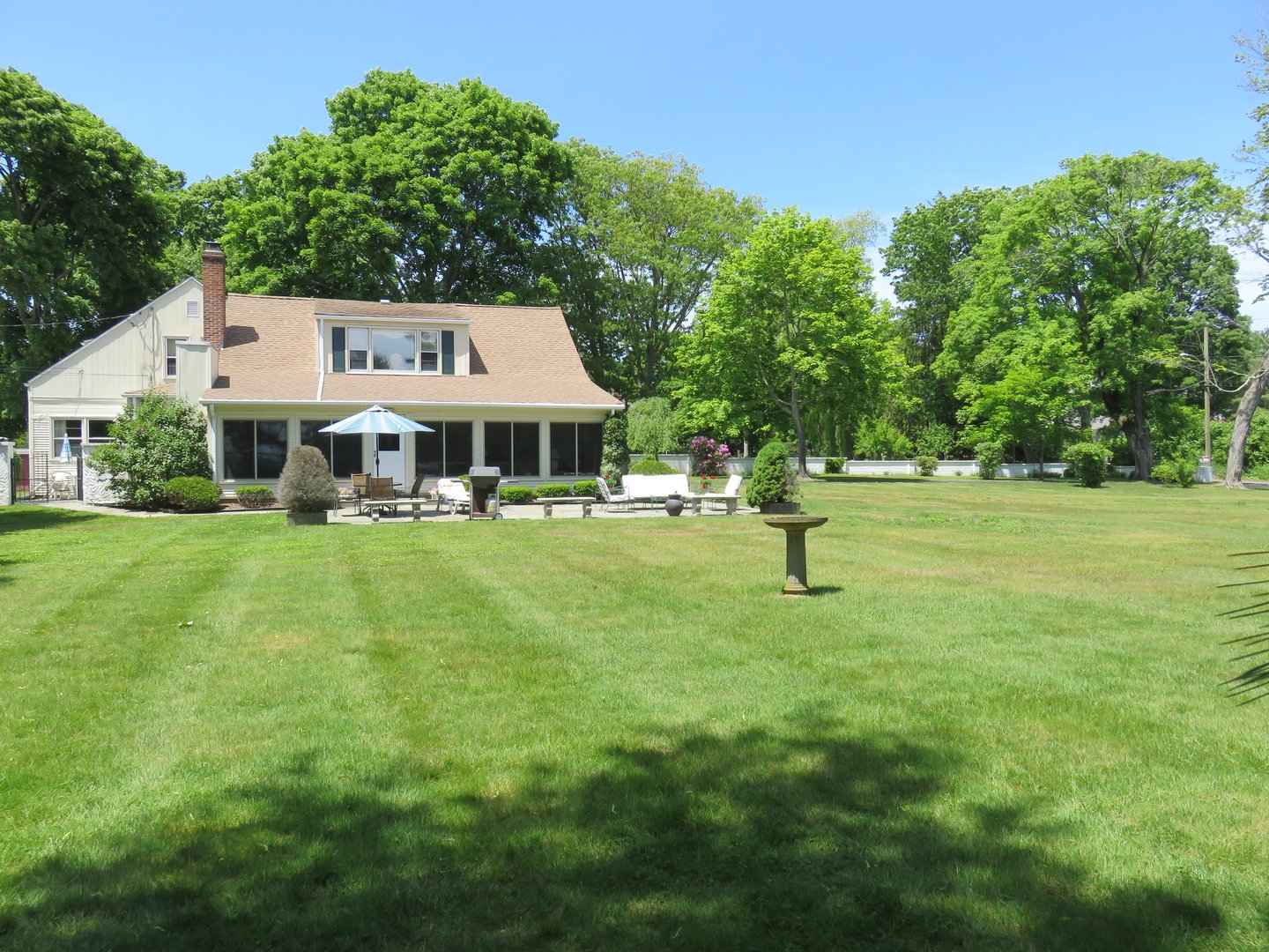 70 Shorelands Drive Photo 1