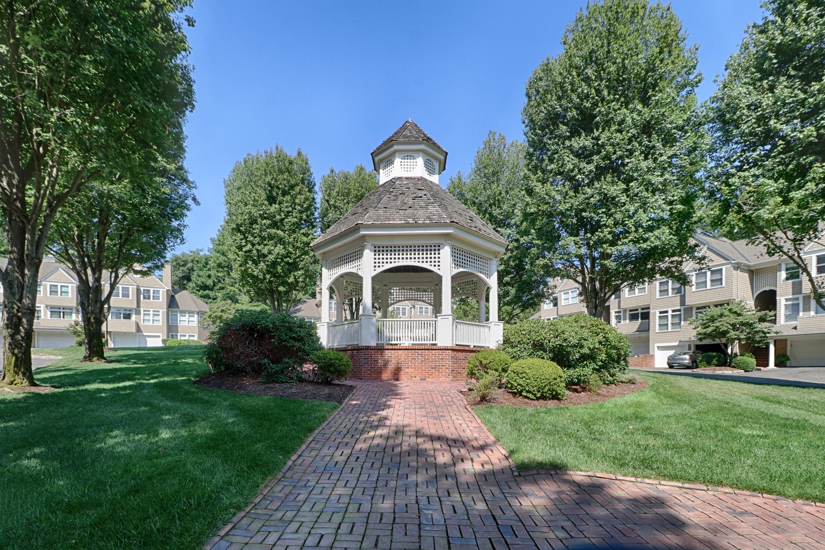 972 South Pine Creek Road #972 Photo 3