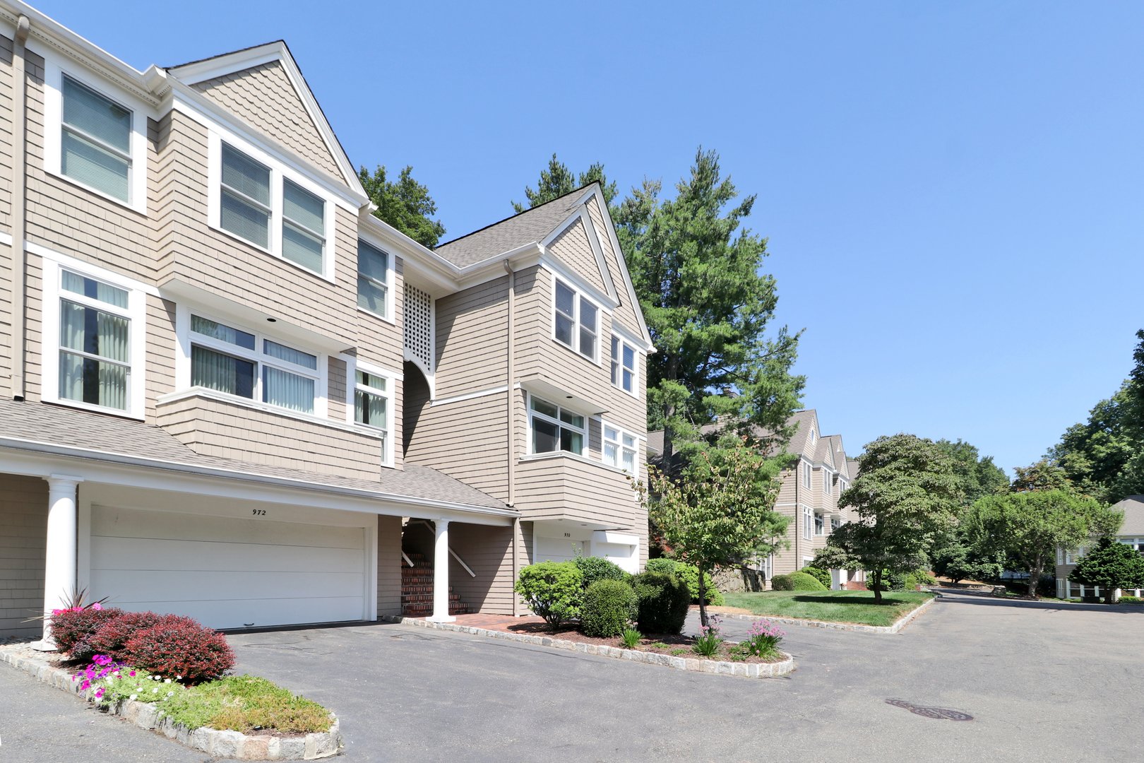 972 South Pine Creek Road #972 Photo 2