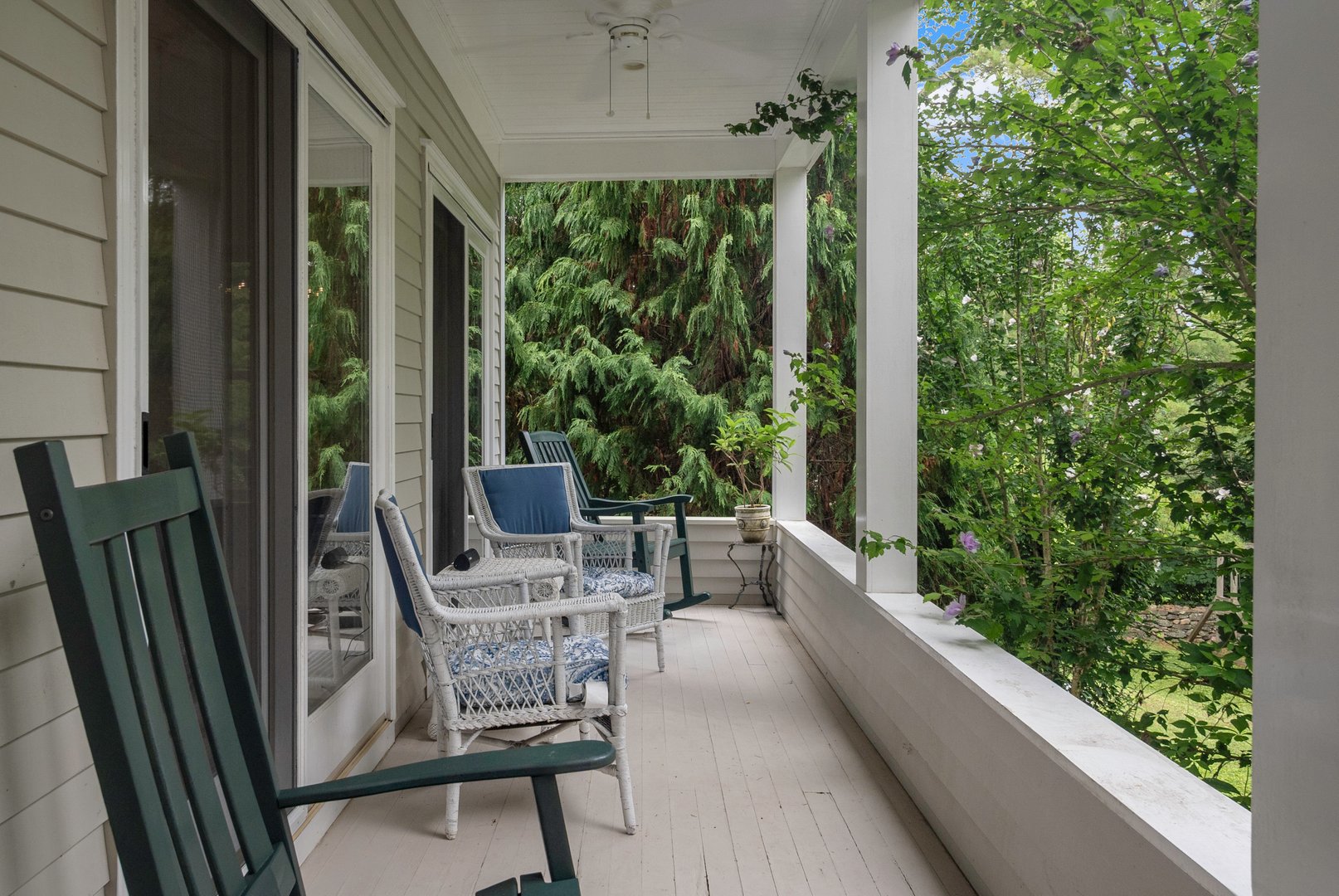 202 Weed Street Photo 11