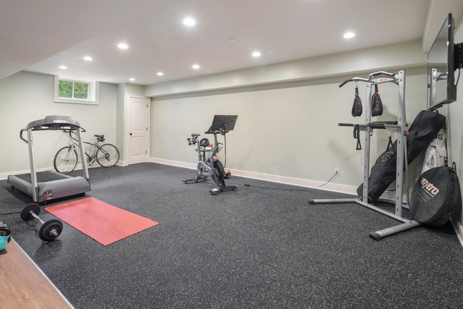 202 Weed Street Photo 34