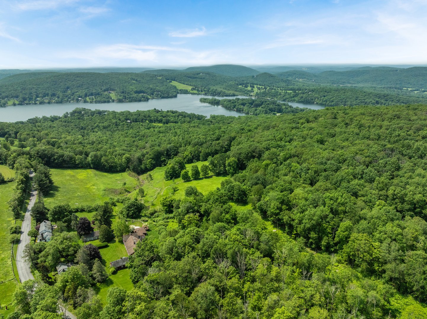 132 Curtiss Road Photo 19