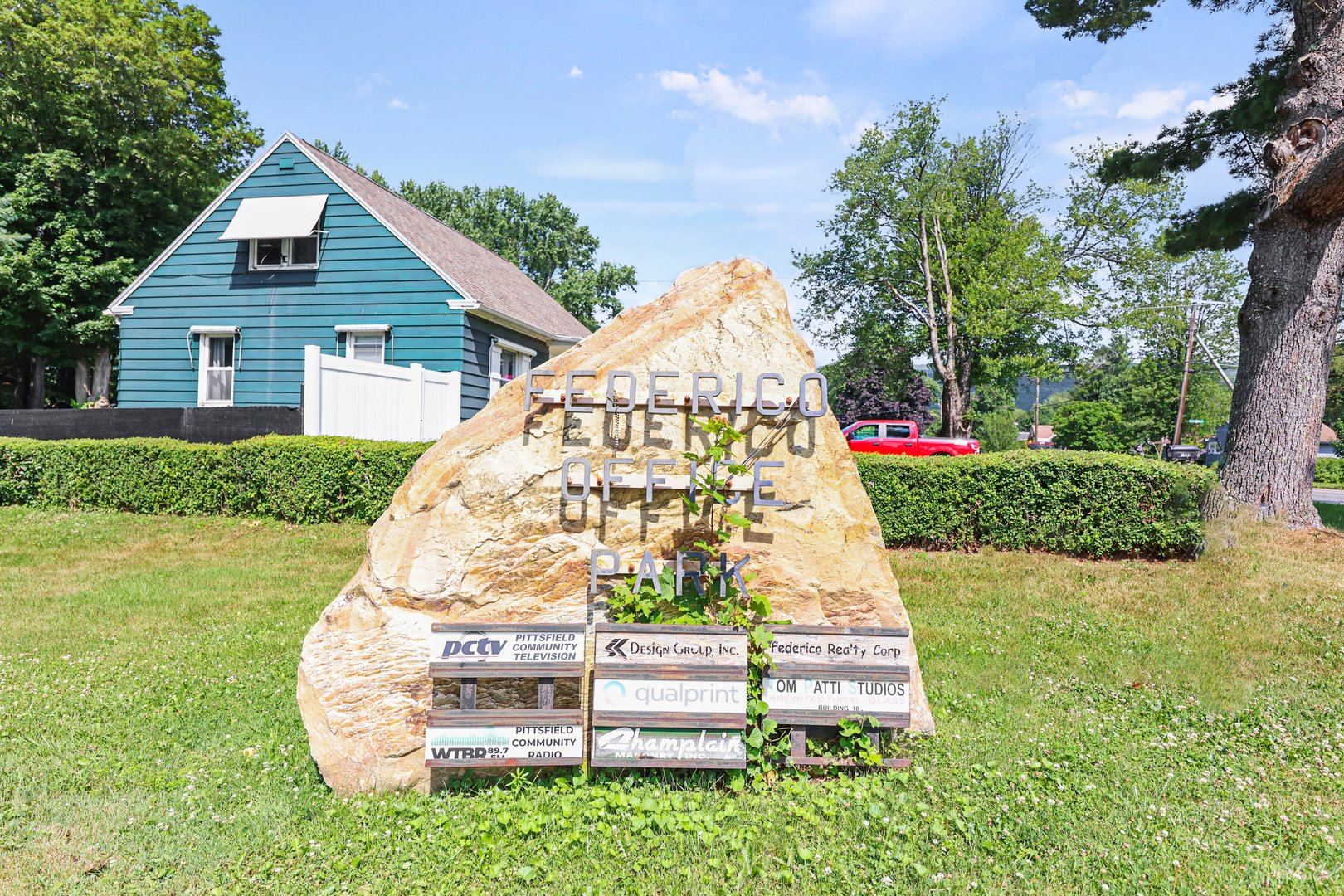 4 Federico Dr Photo 4