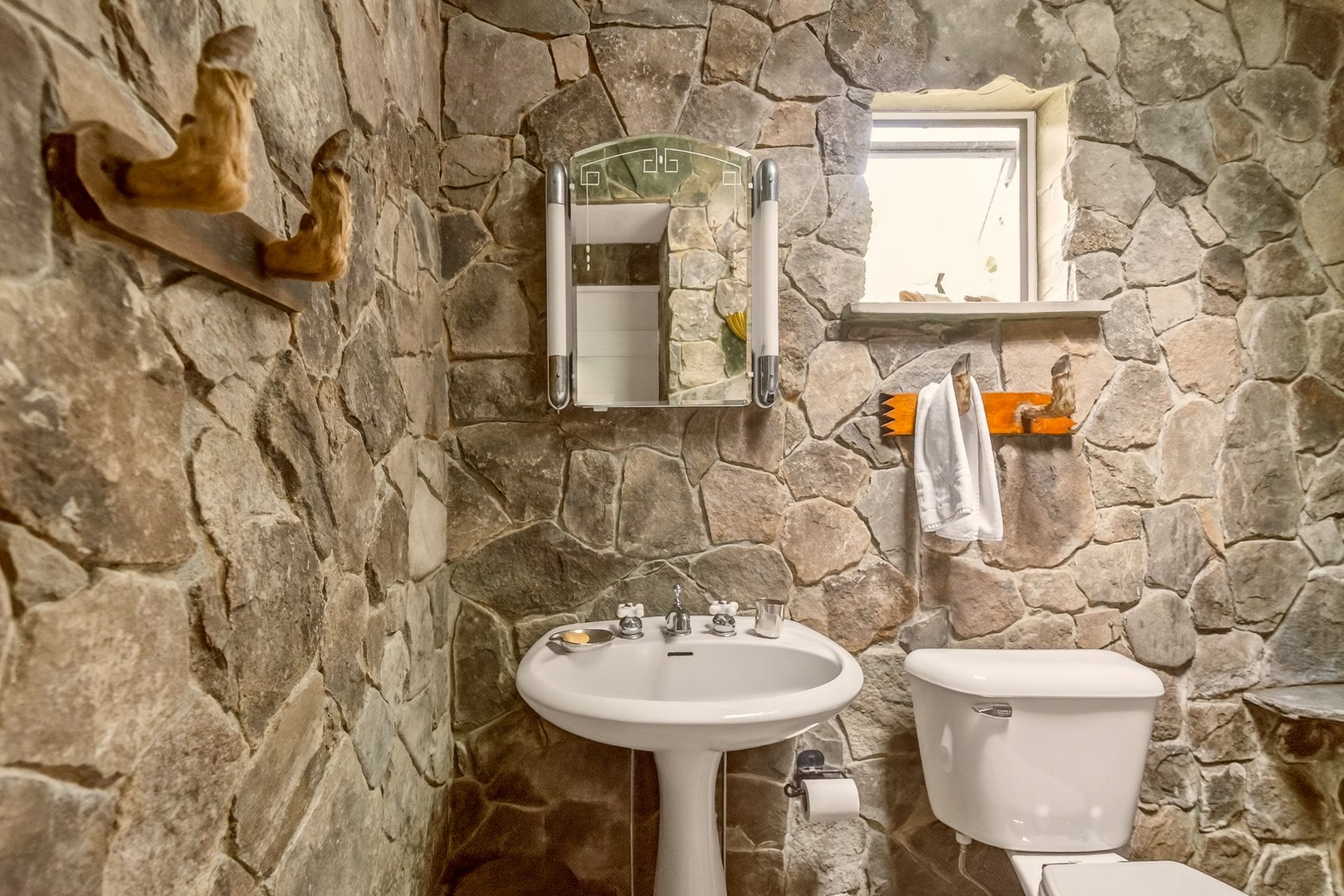 50 Southbury Road Photo 18