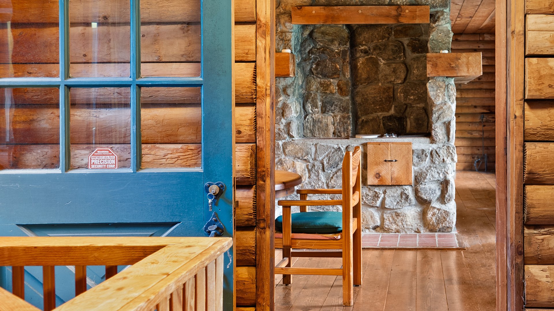 76 Corashire Rd Photo 3