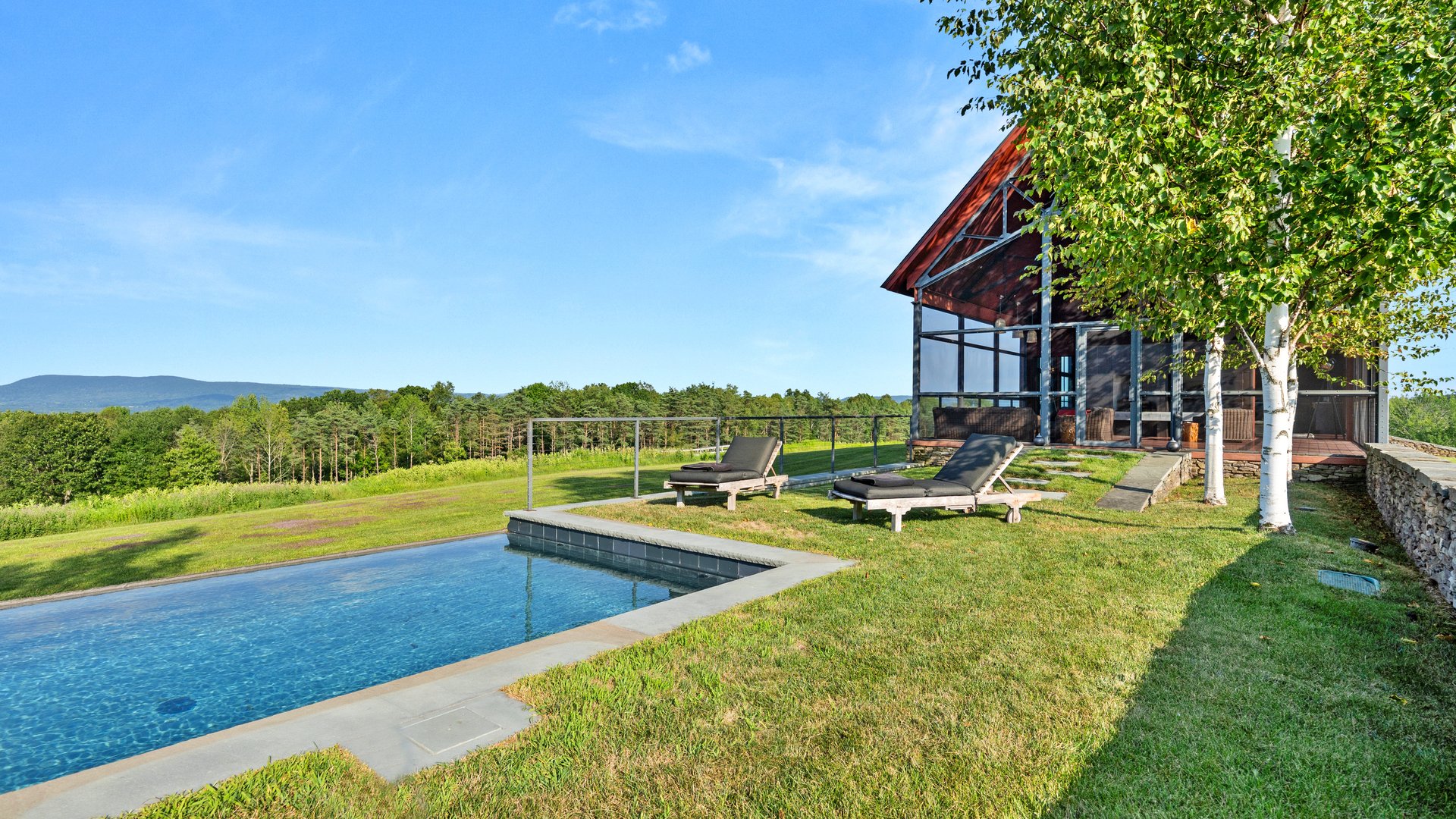 241 Cunningham Hill Road Photo 26