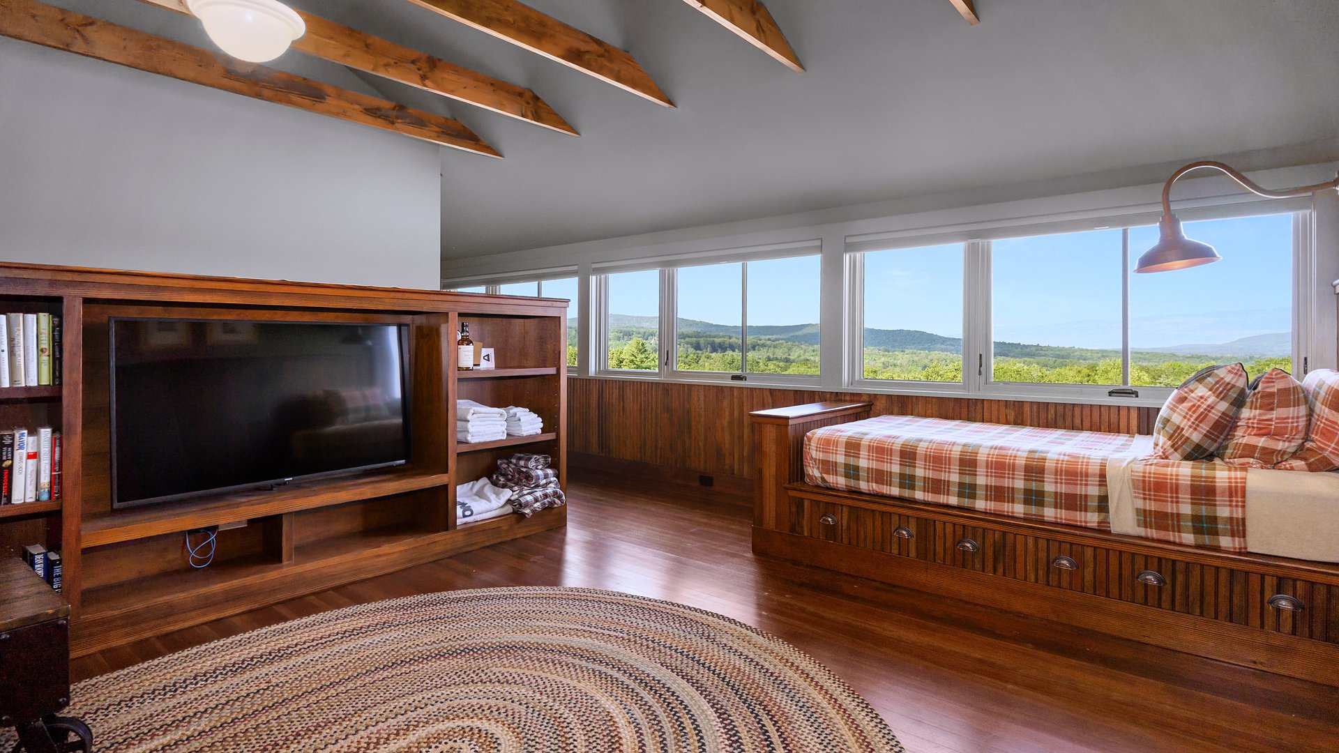 241 Cunningham Hill Road Photo 42