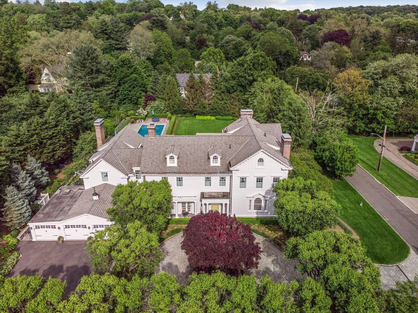 1 Roland Road Photo 1