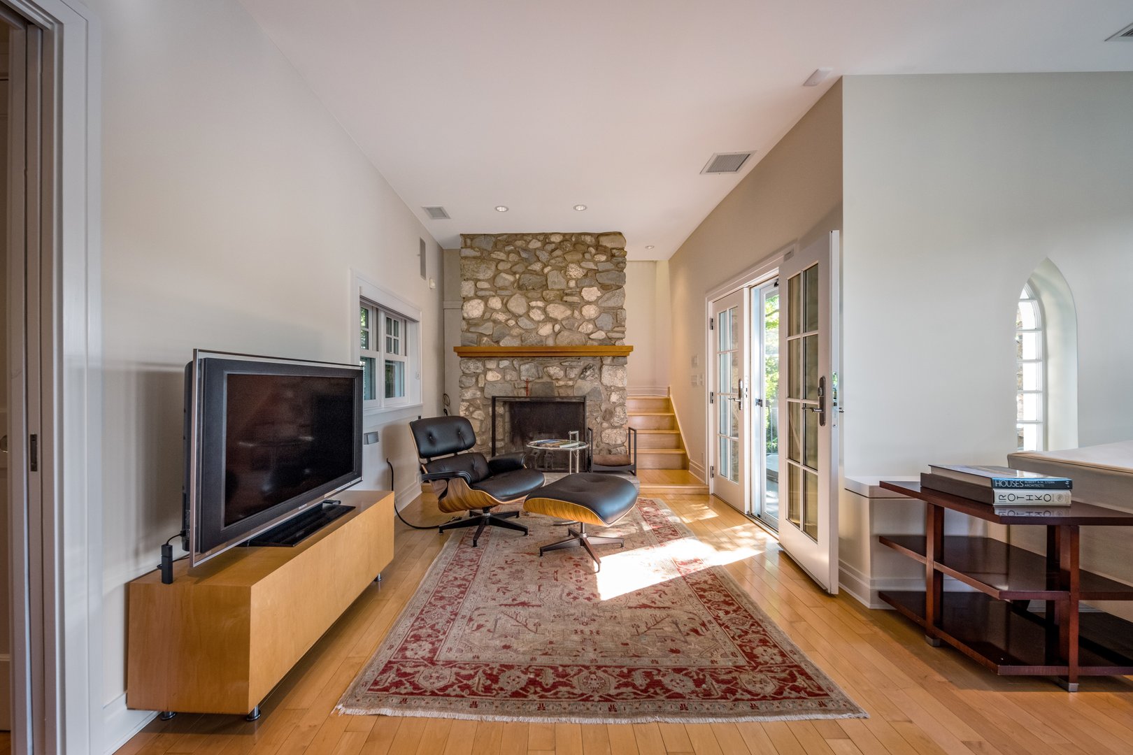 448 Lake Drive Photo 14