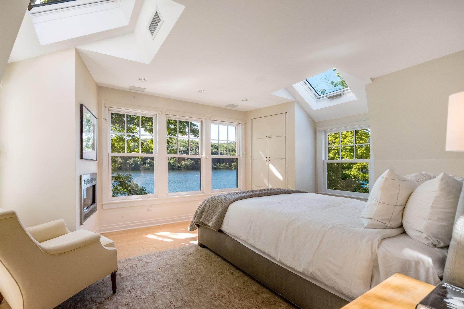 448 Lake Drive Photo 28